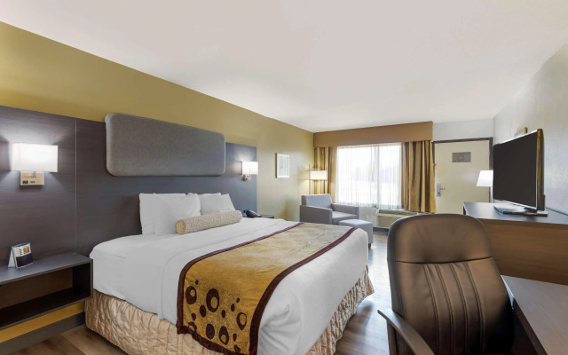 Best Western Plus Madison-Huntsville Hotel