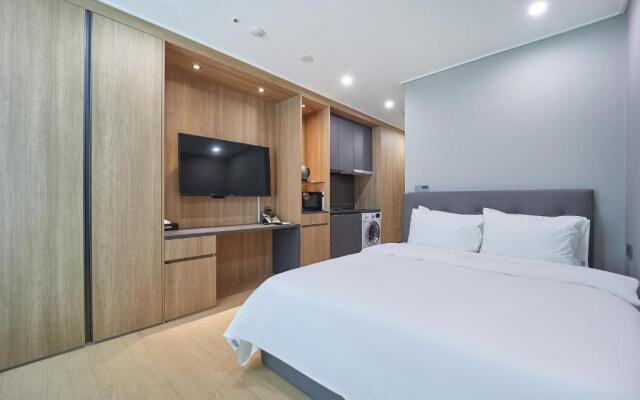 Jeonju Signature Hotel