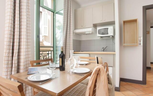 Stately Studio in the Center of Nice