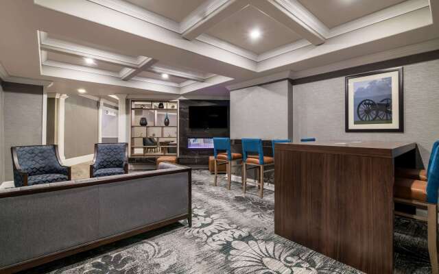 Comfort Inn & Suites Plattsburgh - Morrisonville