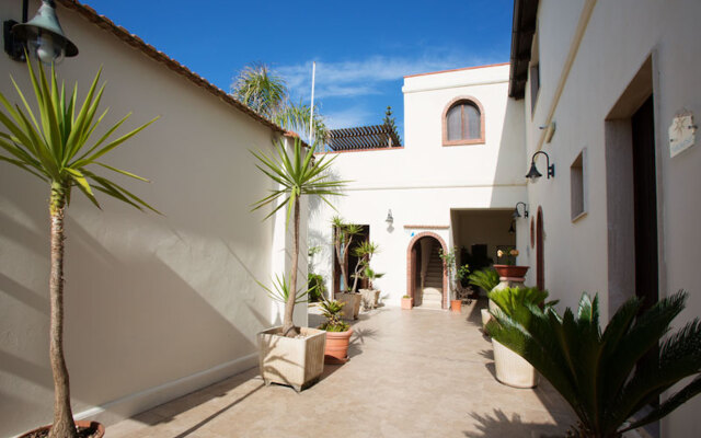 Caposudmare Residence