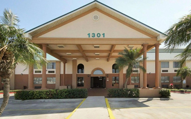 Americas Best Value Inn Pharr