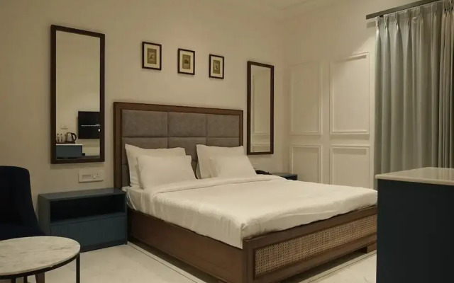 Sita Royal Lakside Chalet