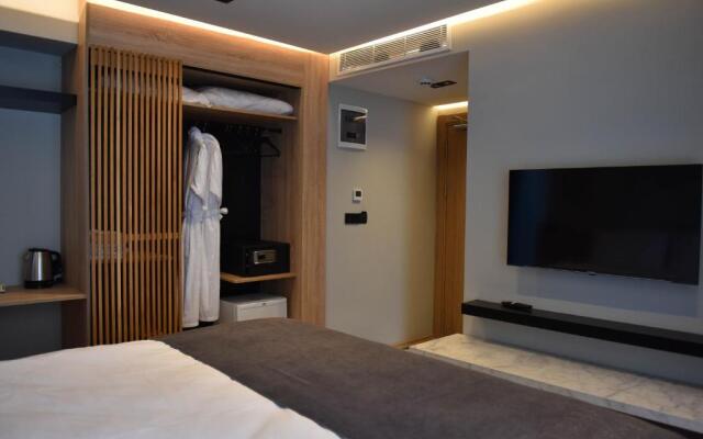 Casa Luxury Hotel