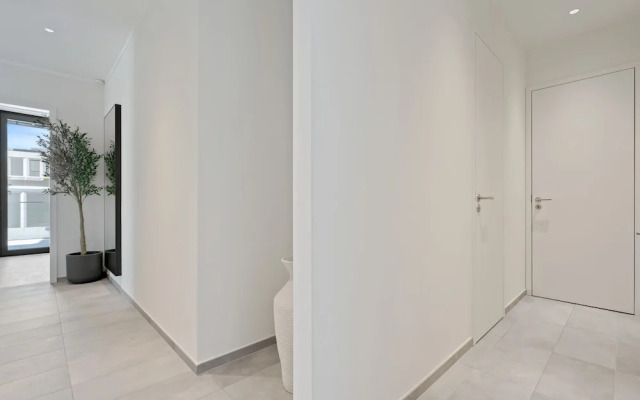 Voya Residence Zenit Royal - Luxury Apart Hotel with Rooftop Views & Concierge