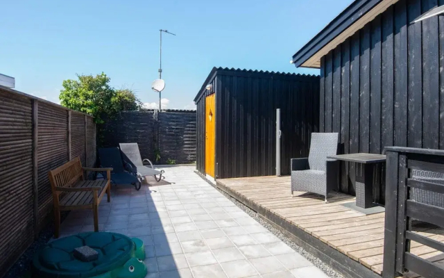 6 Person Holiday Home in Hejls
