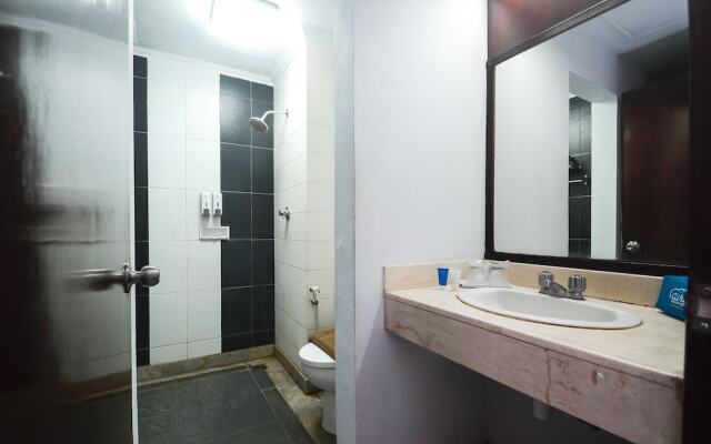 Airy Batununggal Soekarno Hatta 452A Bandung