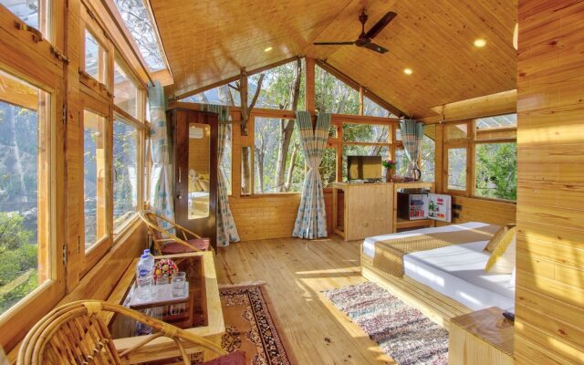 Regal Retreat