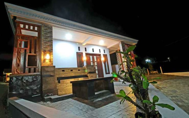 Saputra View Bromo Homestay