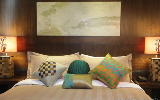 juSTa MG Road Hotel