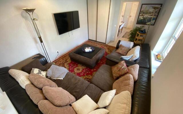 Holiday House Palangas 23