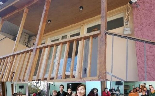 Hostel Berdzeni 21 Old Tbilisi