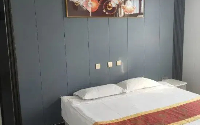 Fortune Inn Express Hotel
