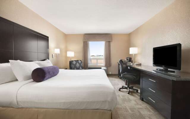 Days Inn by Wyndham Calgary Airport