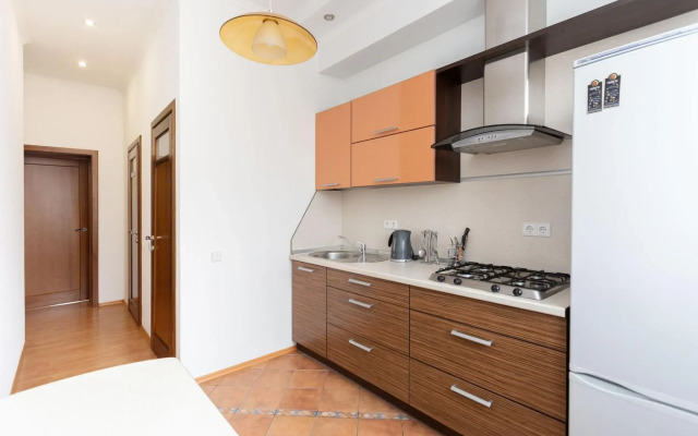 Апартаменты на Ленина 4