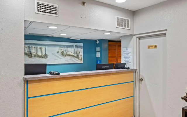 SureStay Studio by Best Western Virginia Beach Oceanfront