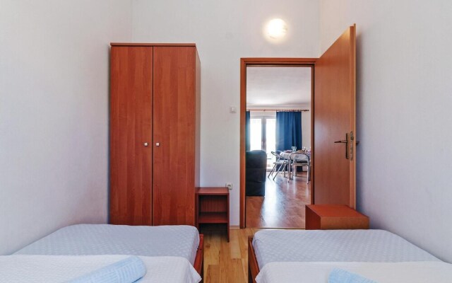 Amazing Home in Mandre With Wifi and 1 Bedrooms