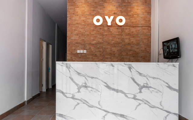 Super OYO 3150 Theodore Homestay