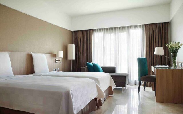 Novotel Surabaya - Hotel & Suites