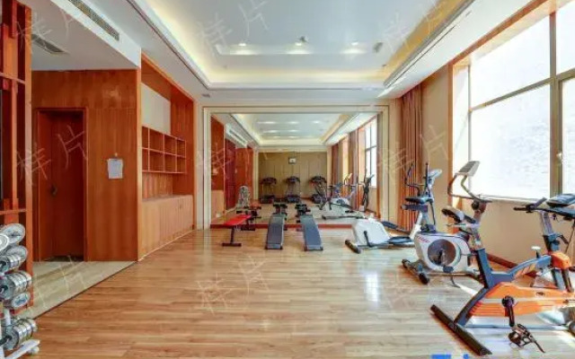 Lanfeng Hotel