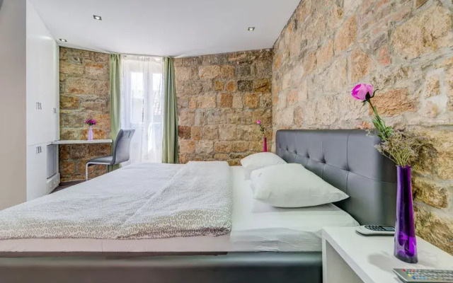 Split Suites - Center Rooms Olga i Petra