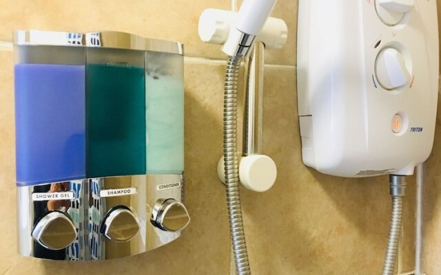 Oxford Private Studio - Parking