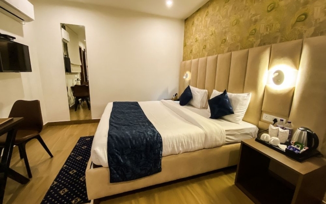 Sky Suites Huda City Center