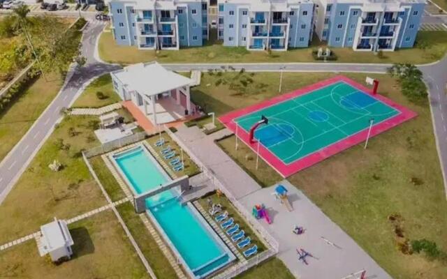 Amazing apartment in thecity 30mins from the beach