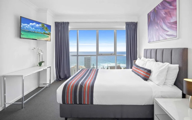 Holiday Holiday Chevron Renaissance