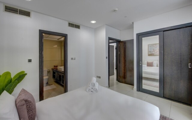 Designer 3B Sea Views Dubai Marina
