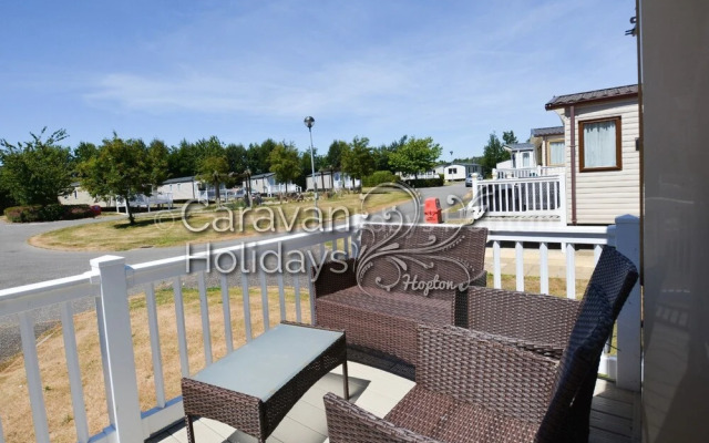 Caravan Holidays Hopton