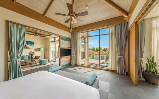Luxe 5 Star Villa Private Pool Resort Access – Guest Rooms – Da Nang