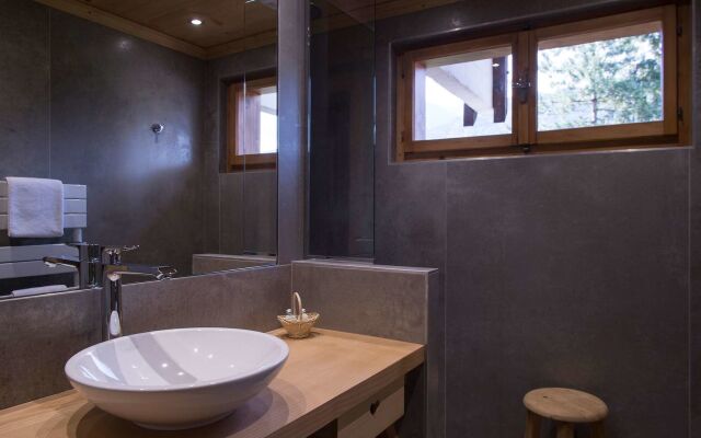 Neige et Roc, The Originals Relais