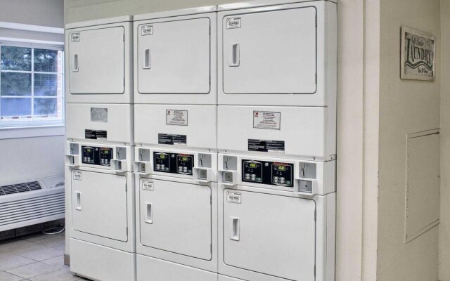 Motel 6 Richmond, VA - I-64 West