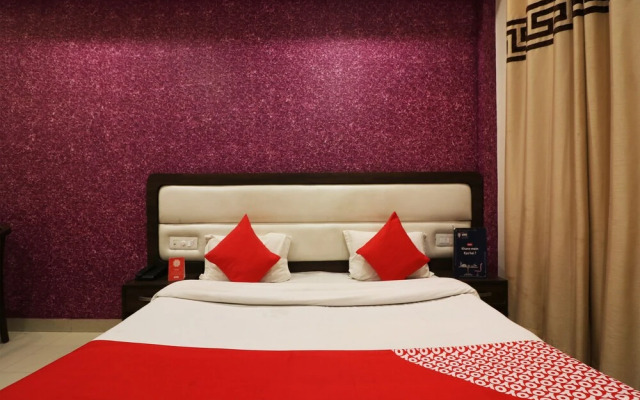 Oyo 23168 Hotel G C Regency