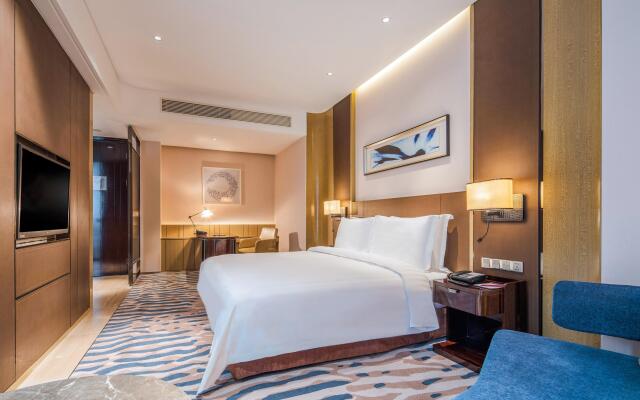 Crowne Plaza Dalian Sports Center by IHG