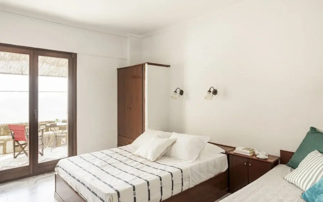 Luxurious Mani Peninsula Traditional Tower