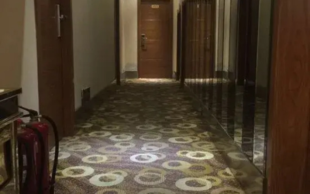 Shuaixiang Express Hotel