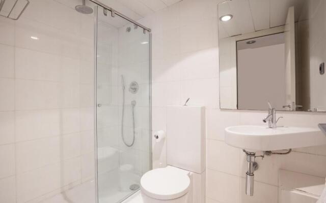 Akira Flats Plaza Catalunya Centric Apartments