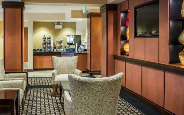 Comfort Suites Vero Beach I-95