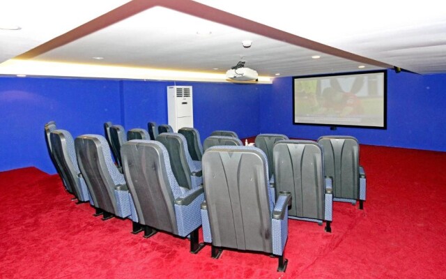 Seafront Luxury Suites