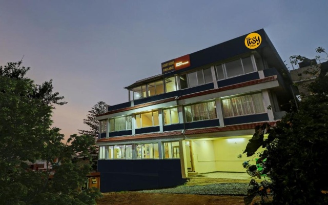 Itsy Hotels Rain Forest, 1 km from Rose Garden