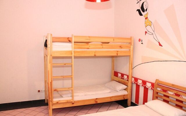 Hostel City Bed 2