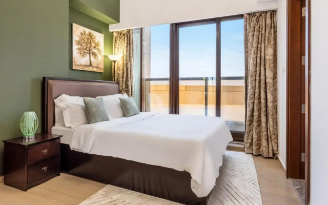 Live spacious 3BR - All En suite with Balcony - Hotel in ดูไบ - Photo 5
