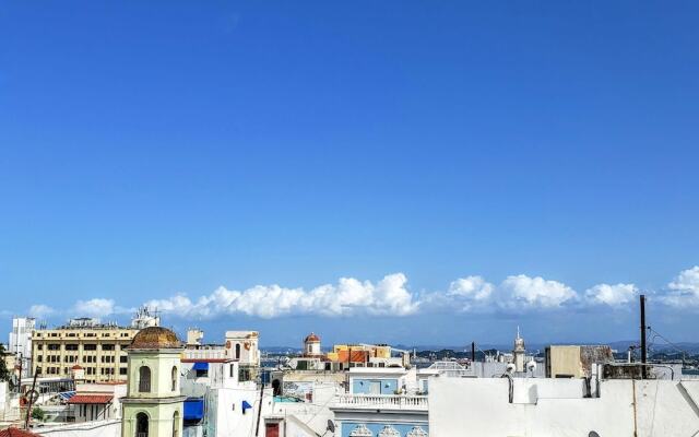 Roof top Hotel Apartment #6 King Bed - Old San Juan