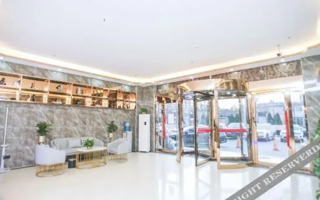 Yifeng Hotel