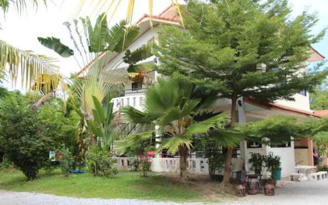 Banchomdow Resort Pattaya