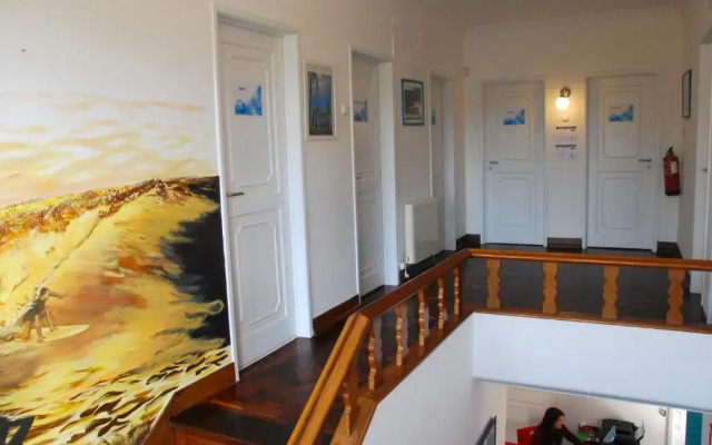 Carcavelos Surf Hostel