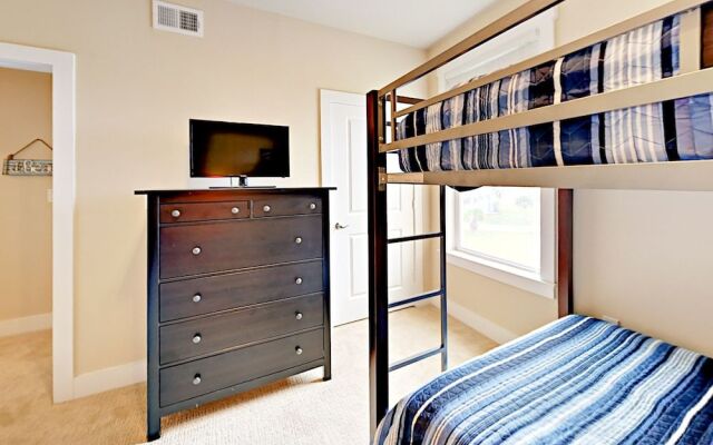 Pointe West #203 - 3 Br Condo