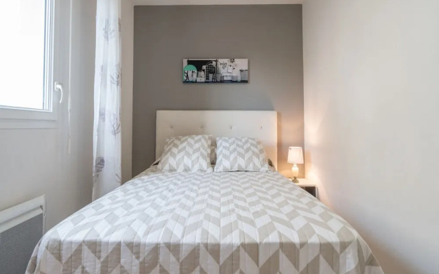 Spacious Villa in Valras Plage